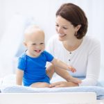 Linimento e muda de fralda