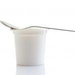 introduzir iogurtes na alimentação do bebé