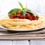 Como fazer esparguete à bolonhesa saudável para as crianças
