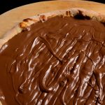 Piza de cacau e banana uma receita saudável para crianças