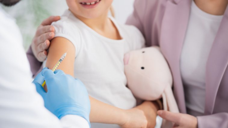 Crianças e adolescentes: devem ser vacinados para a Covid19?