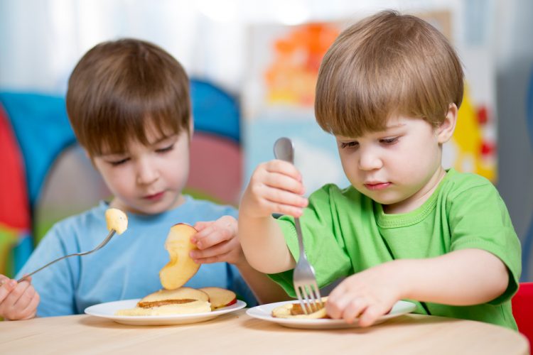 Restrições à oferta alimentar nas escolas: conheça as novas normas