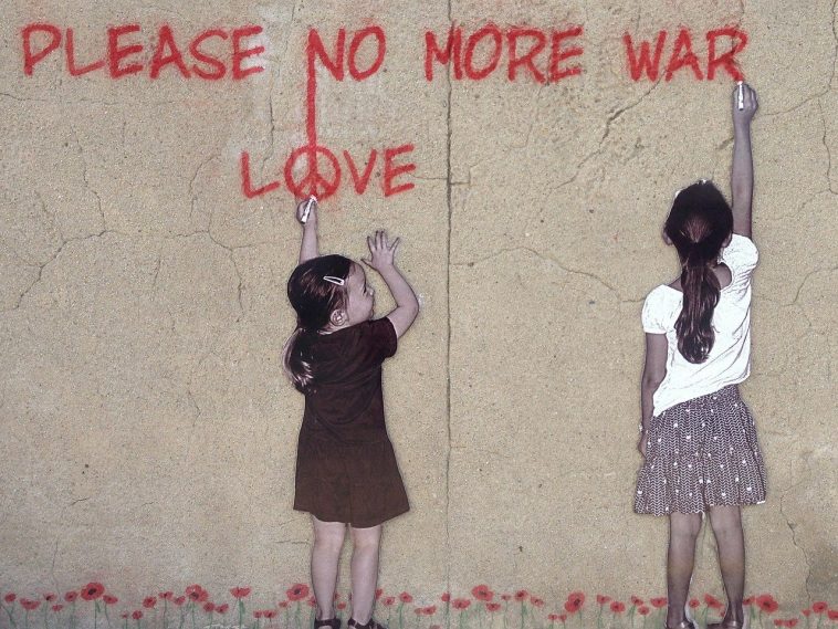 Falar com as crianças sobre a guerra: 5 dicas úteis